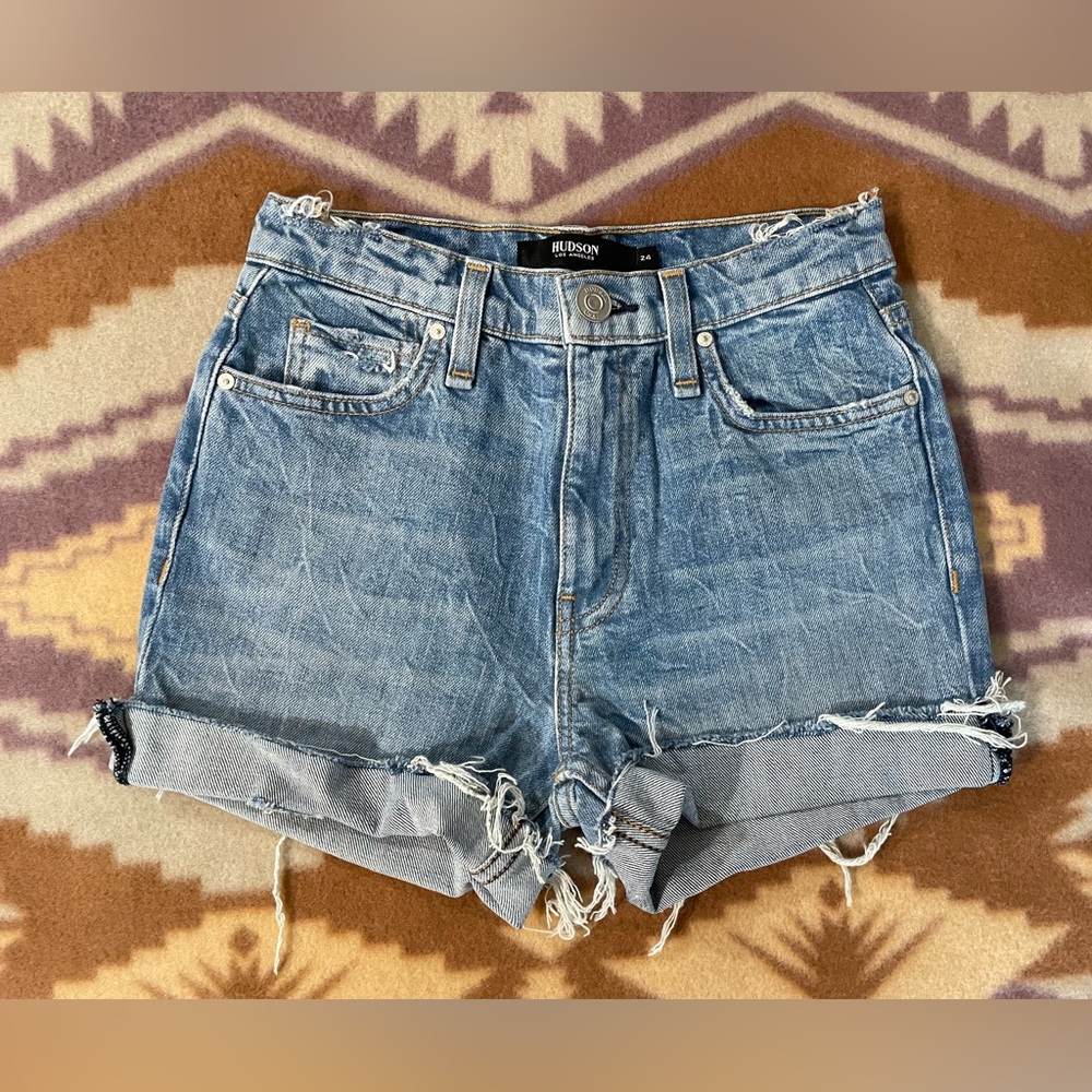 hudson high rise shorts